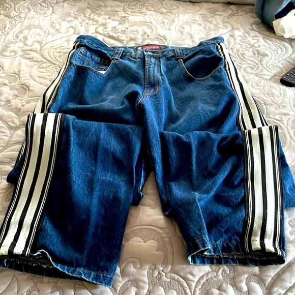 Men’s jeans, 38 Waist, 34 Length, Gray Striped down the legs - Picture 3 of 4